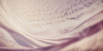 可不可以再爱你出自哪首歌？