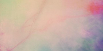 请你慢慢忘记我了究竟是哪首歌？
