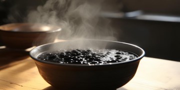 半碗碗黑豆熬成粥究竟是哪首歌？